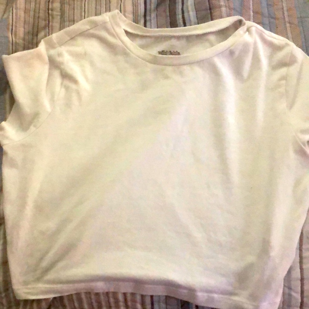 White crop top shirt in XL